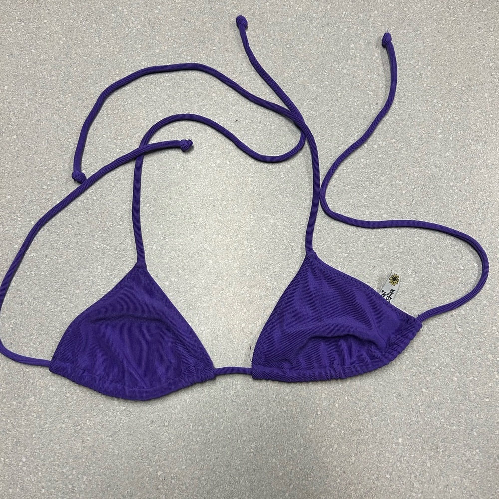 Women’s  point conception brand vintage bright purple small/medium string bikini